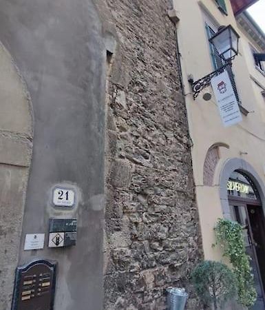 Appartamento Torre Della Buca Prato  Luaran gambar